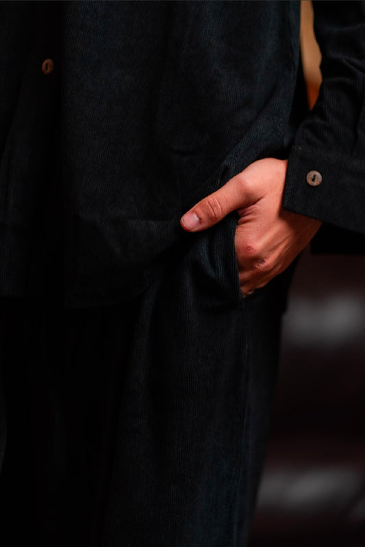 The Velvet Stride Pants for Him - Black